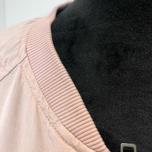 American Eagle pink zip front lightweight jacket - Picture 6 of 12